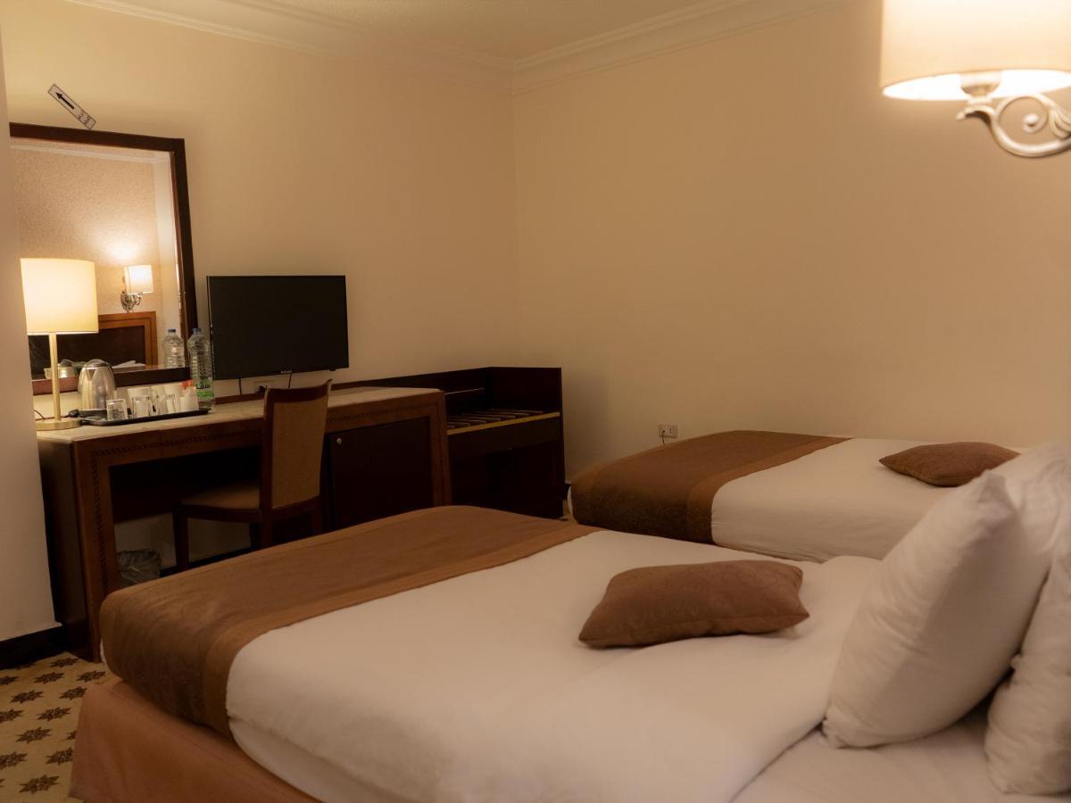 Arena Space Hotel Amman Ngoại thất bức ảnh