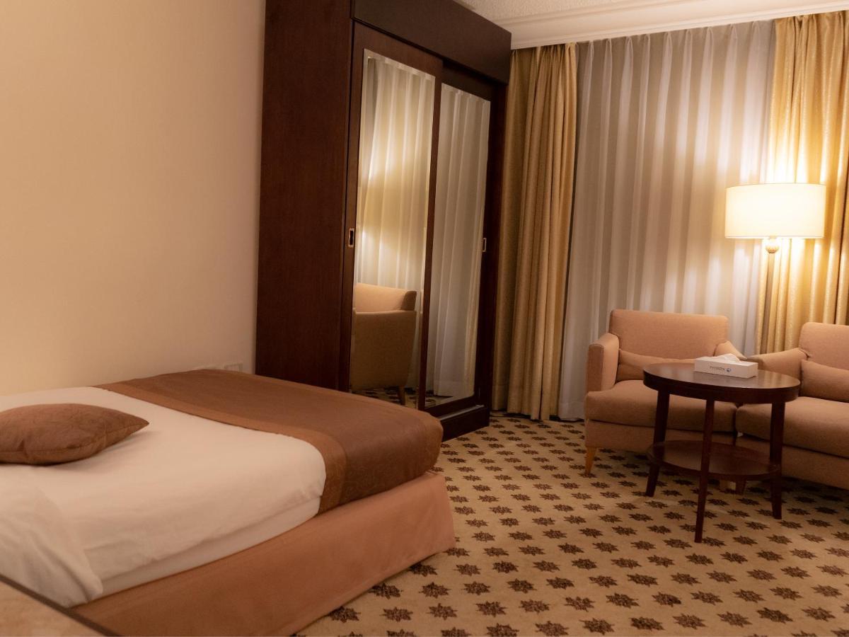 Arena Space Hotel Amman Ngoại thất bức ảnh