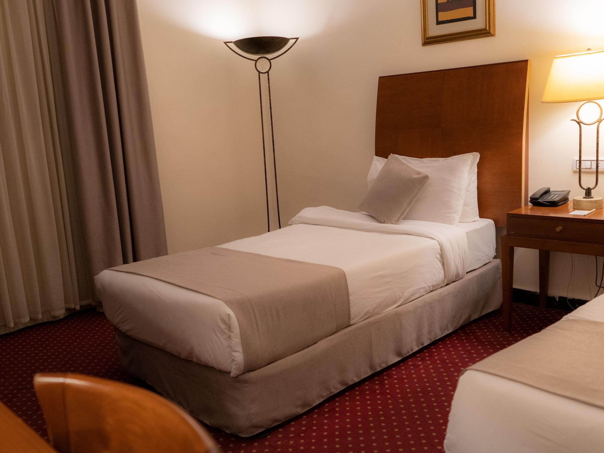 Arena Space Hotel Amman Ngoại thất bức ảnh
