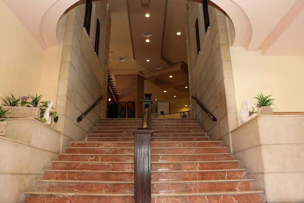 Arena Space Hotel Amman Ngoại thất bức ảnh